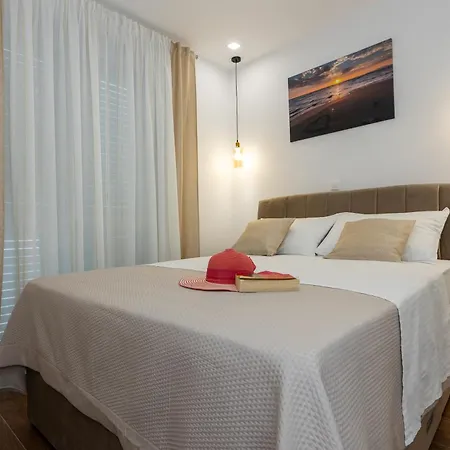 弗罗拉公寓 公寓 杜布罗夫尼克