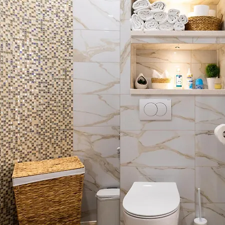 弗罗拉公寓 * 杜布罗夫尼克