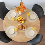 דירה Flora *